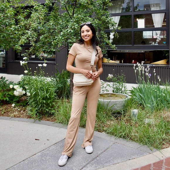 2-piece short sleeve lounge set in tan - Picture 2 of 4